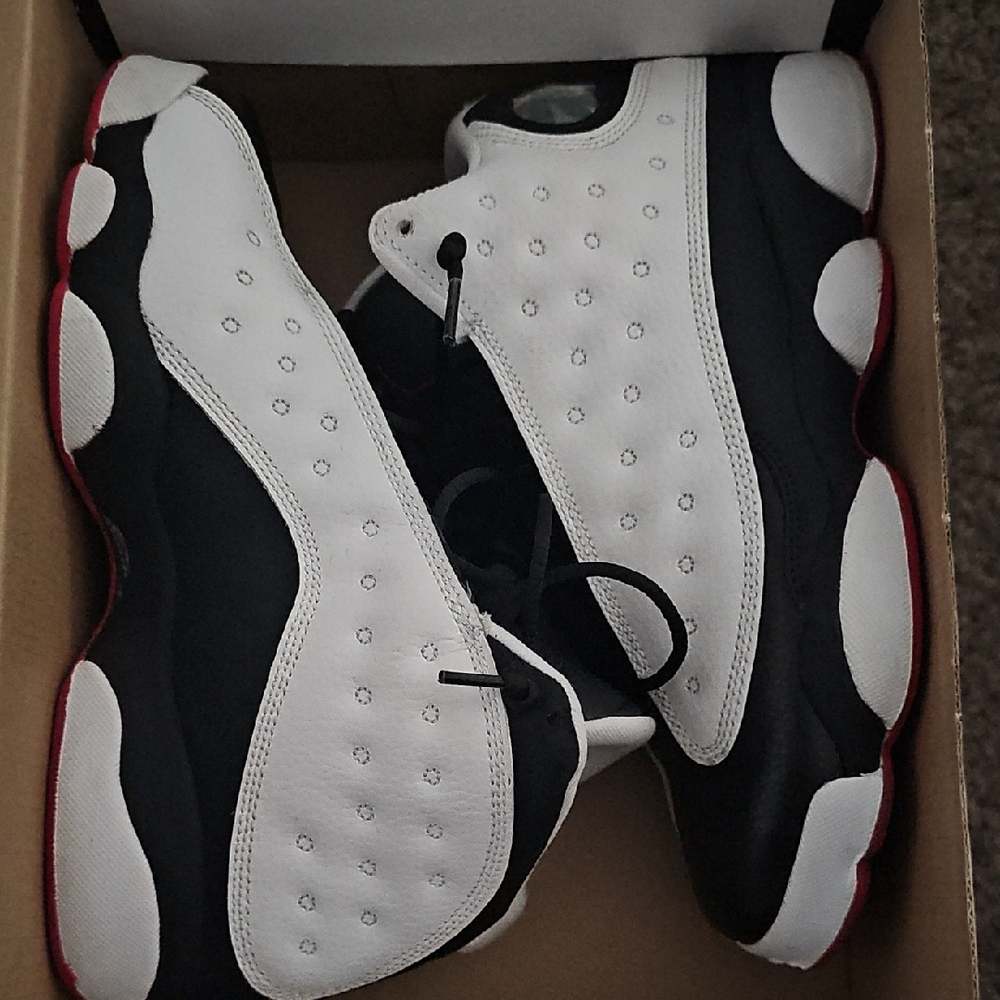 Nike Black and White Sneakers